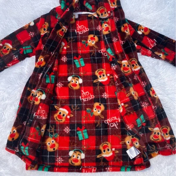 Rudolph Christmas Bathrobe - Picture 10 of 12
